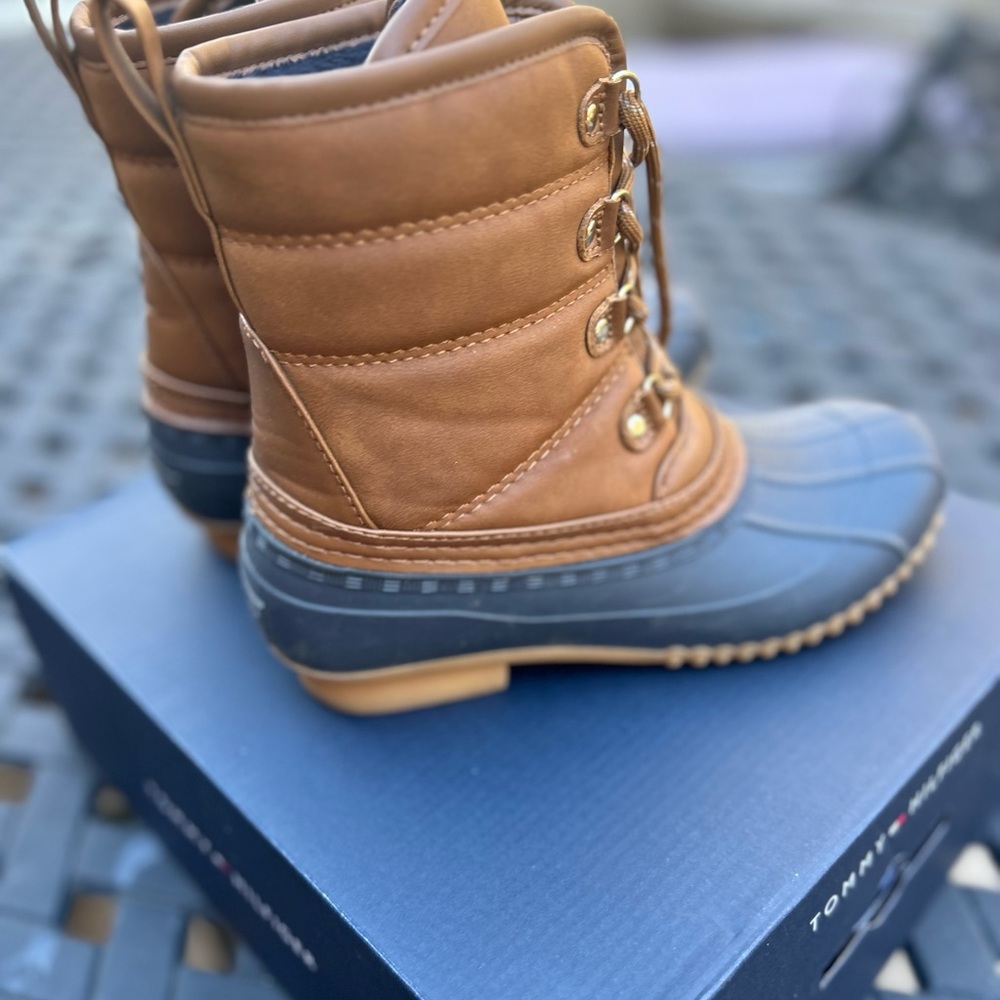 Tommy Hilfiger Women’s Raziel Dark Blue Boots - Picture 6 of 15